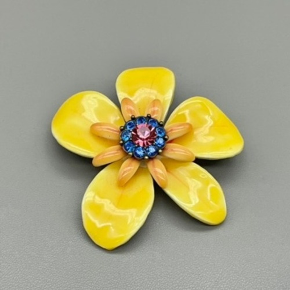 Flower Brooch Pin Women Yellow Enamel Rhinestone Floral Tropical Summer Jewelry